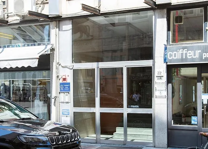 Lake, Center & Lakefront דירה