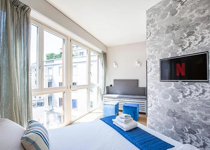 Lake, Center & Lakefront קומו