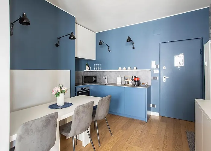 דירה Lake, Center & Lakefront קומו