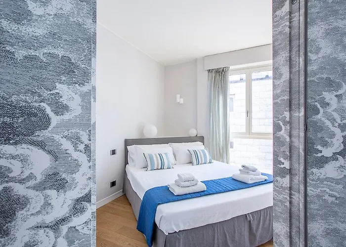 Lake, Center & Lakefront